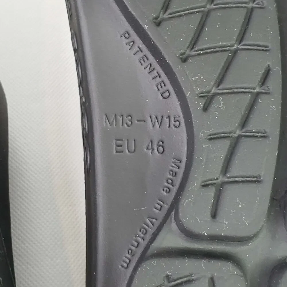 OOFOS pre owned